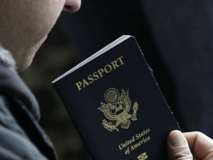 出国禁令之下,澳洲签发了多少本护照?外交部给出最新数据