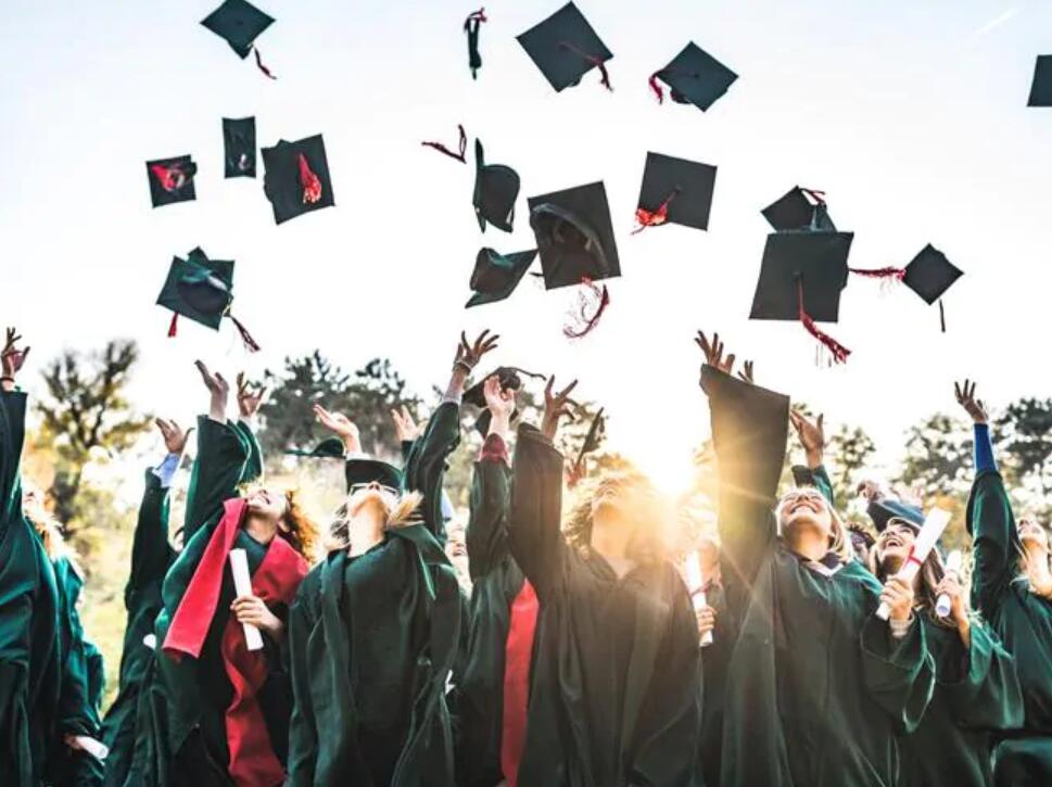 学费暴涨?明年起澳洲的大学文科学位学费将翻番!