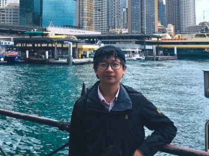 首批中国留学生乘包机回澳!准备20多个口罩,每半小时洗手一次