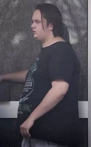 比暗网还要神奇的网站 拍卖的竟是年轻姑娘的初夜