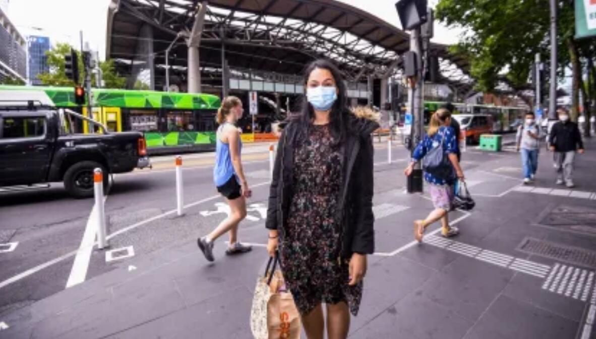返工人流量大增:今早墨尔本CBD迎封锁以来人流量最高峰