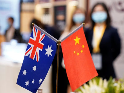 到底该拿中国怎么办?莫里森或请前总理陆克文、霍华德出山!