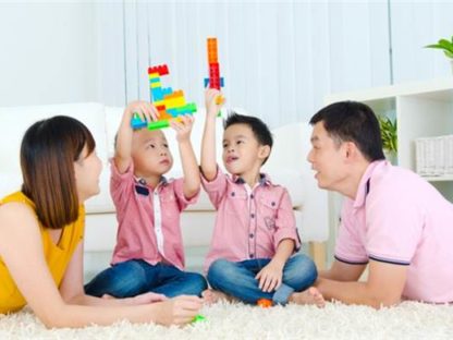年夜饭无话可聊好尴尬 亲职手册揭破冰3招