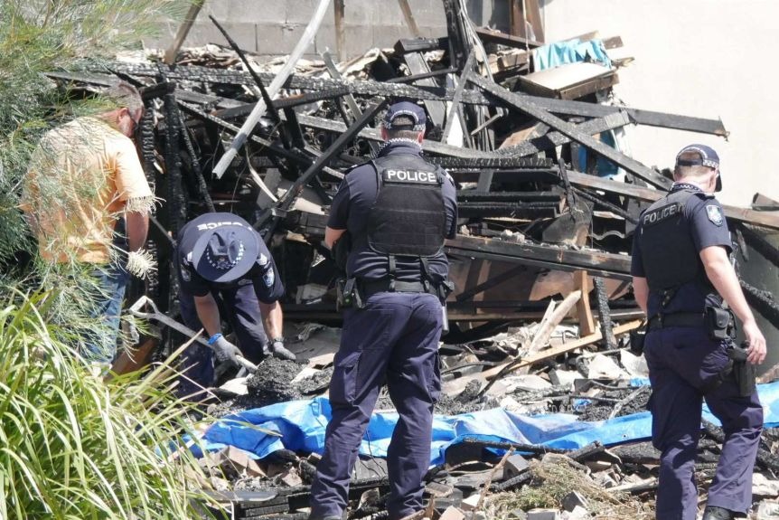 布市民宅大火2尸体寻获,警方认定家暴男纵火想同归于尽!