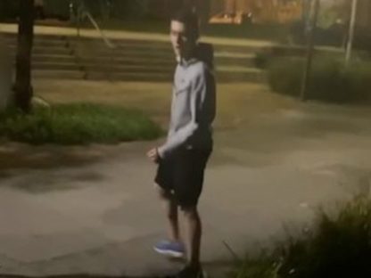 悉尼同性恋狂欢节爆发群殴事件 第四名涉案男子遭通缉!
