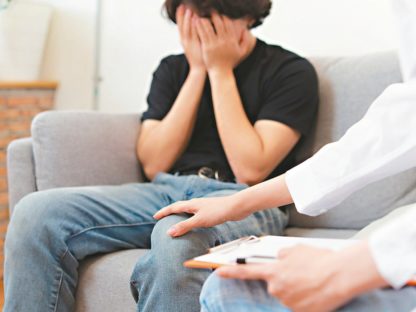 累、焦虑、失眠、掉发 3成新冠患者愈后留遗症