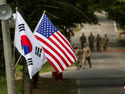 韩国司机为躲交警闯入美军基地 顺利逃走、竟无人阻拦