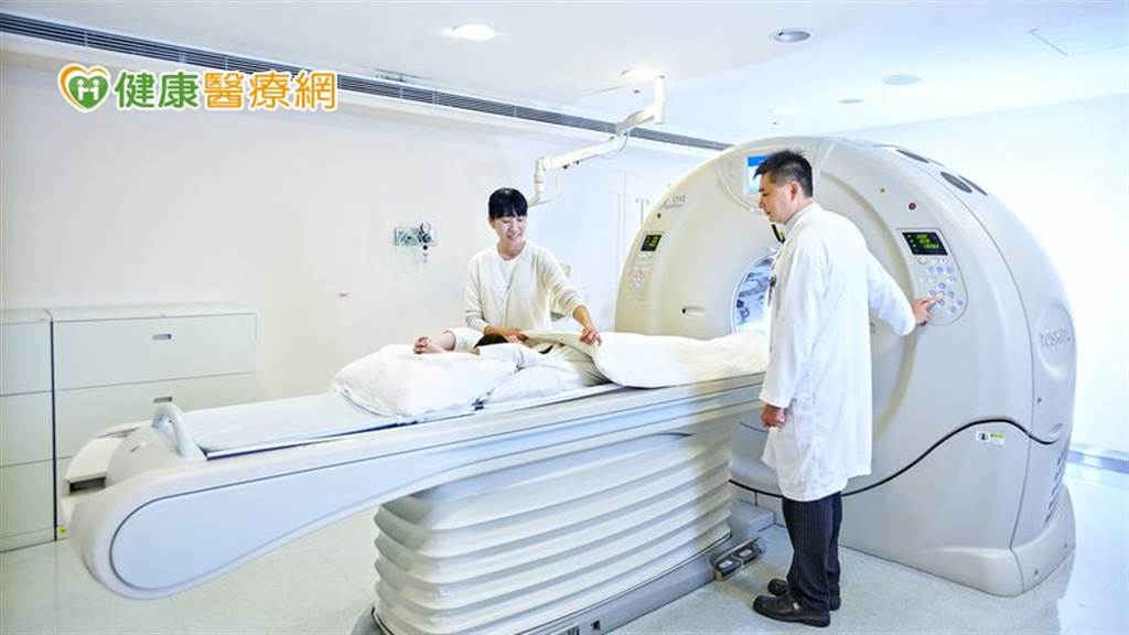 不抽烟也会得肺癌 这项检验是揪早期肺癌利器