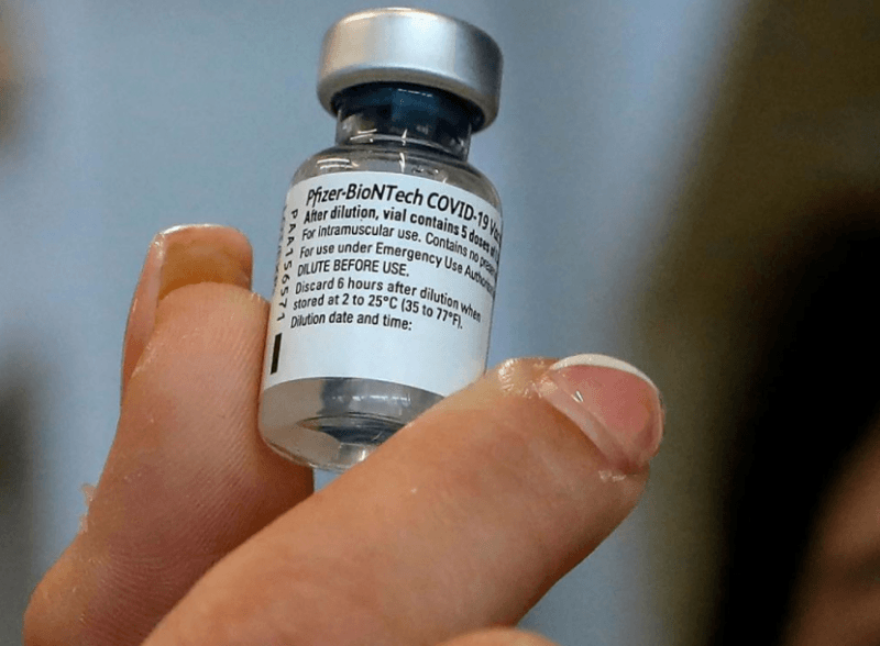 澳洲老人被过量注射新冠疫苗,涉事GP被曝行医执照受限