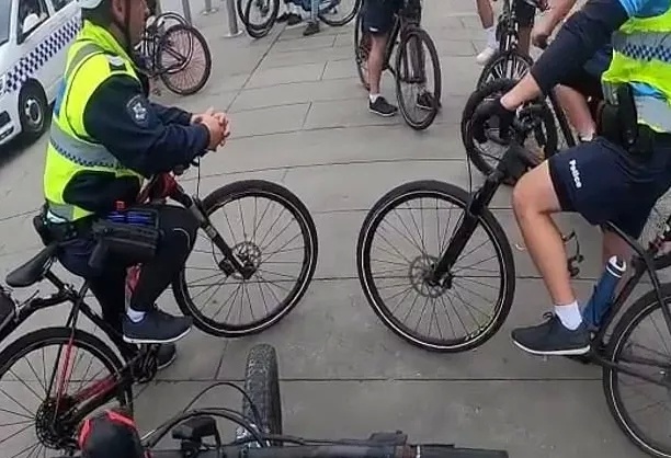 澳洲众多学生因骑自行车惨遭罚款和警告!原因竟是这个