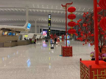 被困中国1年多 女留学生拼命想回澳洲努力全白费