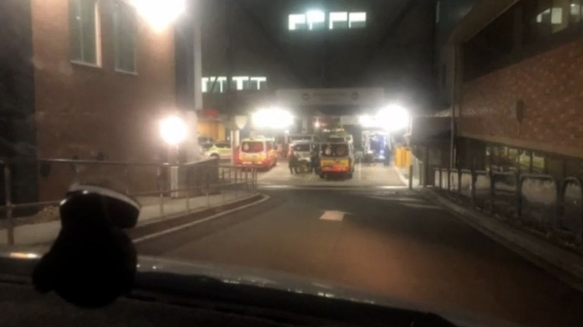 离医院只有五分钟路程,昆州老妇苦等不到救护车撒手人寰!