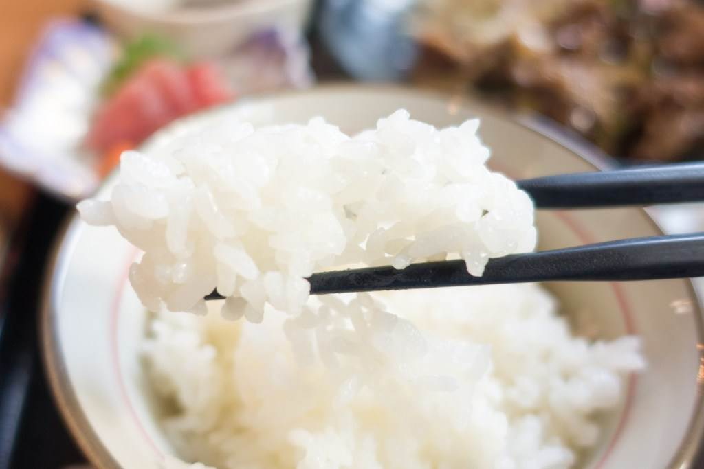 隔夜冷饭助减重、控制血糖 复热吃也有用吗?