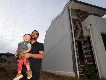悉尼男花$70万建房,房子却被削去一半!这种奇葩屋在悉尼竟然还有2套!