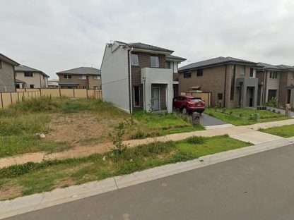 悉尼男花$70万建房,房子却被削去一半!这种奇葩屋在悉尼竟然还有2套!