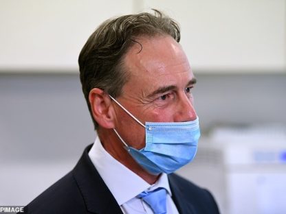 全民接种疫苗也不开国境?贝姬莲向联邦卫生部长开炮